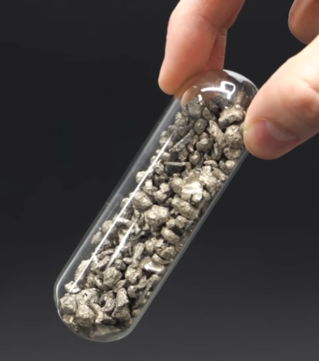 pure calcium reacting in Water